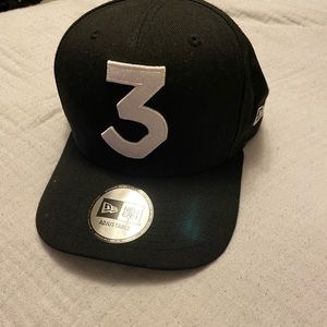 Selling my Chance the Rapper 3 hats,